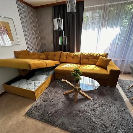 Апартхотел Family Luxury Private With Wellness In 4 Star St Ivan Rilski, 4*