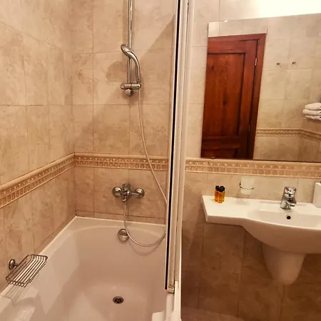 Family Luxury Private With Wellness In 4 Star St Ivan Rilski, Банско