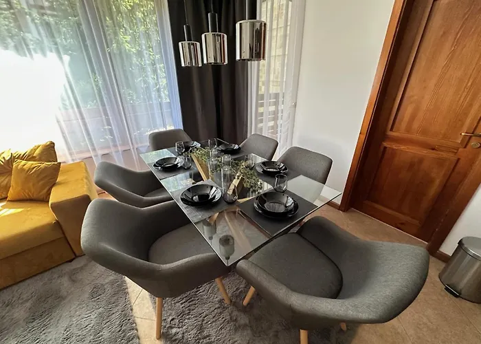 Family Luxury Private In 4 Star St Ivan Rilski, Apart Otel